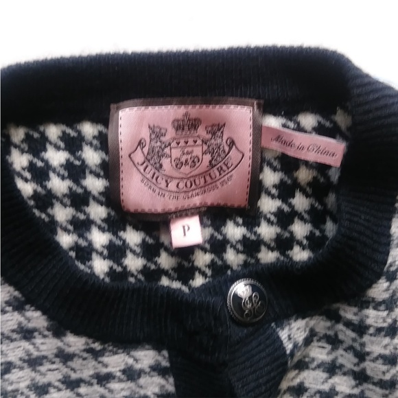 JUICY COUTURE HOUNDSTOOTH POCKET CARDIGAN SWEATER - Picture 5 of 6